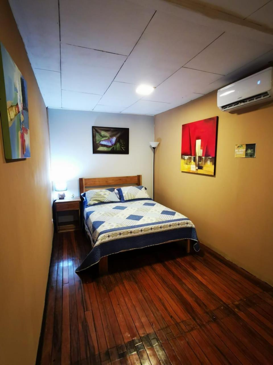 Toucan Hostel Alajuela Ngoại thất bức ảnh